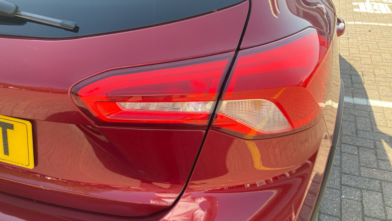Ford Focus 1.0 EcoBoost 125 Active 5dr Petrol Hatchback